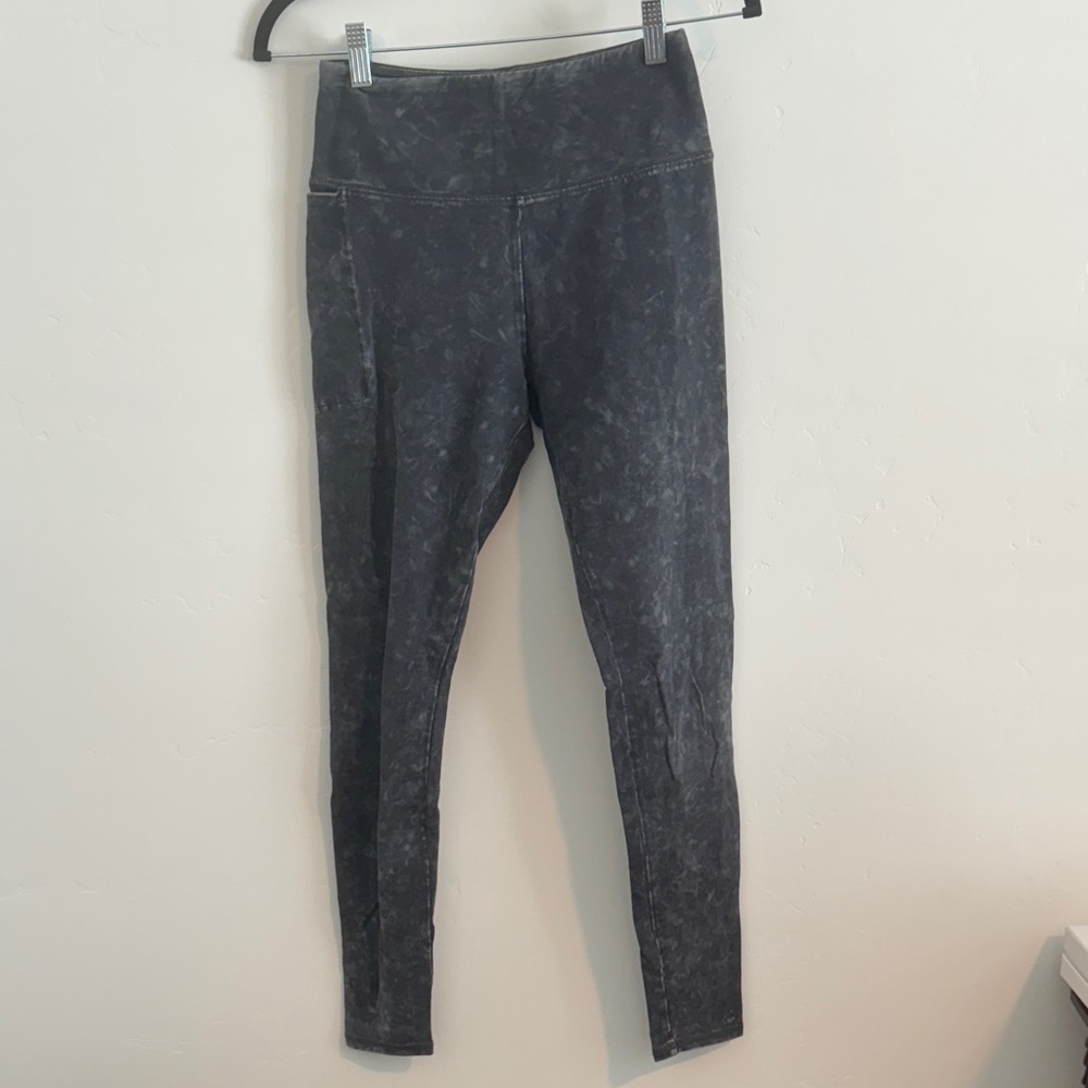Softest High-Rise Black Acid Washed Leggings w/Pocket